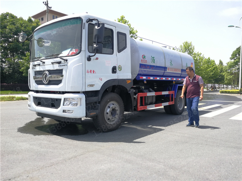 ����ӯͨ��܇�����{(l��n)�Ƹ����։m܇��(b��o)�r(ji��)